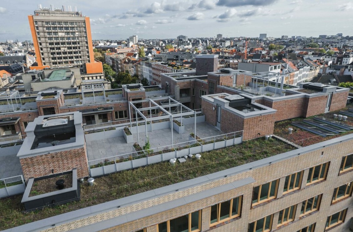 Verouderde Fierensblokken in Antwerpen getransformeerd tot modern en comfortabel woongebouw